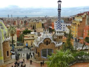 Barcelona este raiul pentru turiştii veniţi din toate colţurile lumii.