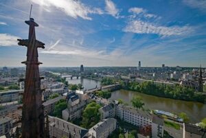 CONCURS: Descoperă Germania și câștigă un city break în doi la Frankfurt
